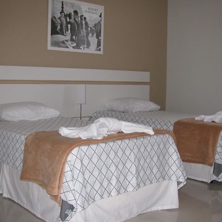 Monza Comfort Hotel จูเอามงเลวาจิ ภายนอก รูปภาพ